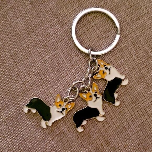 Corgi Dog Keychain - Picture 1 of 3